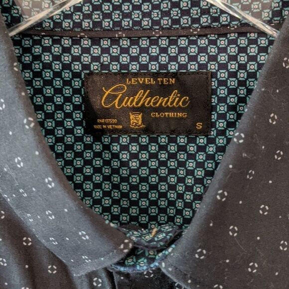 Level Ten Black Printed Button Down Shirt Men's Small - Picture 2 of 6